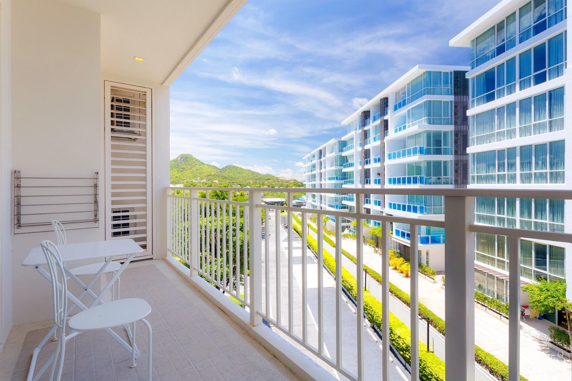 Summer Huahin Condominium Екстериор снимка