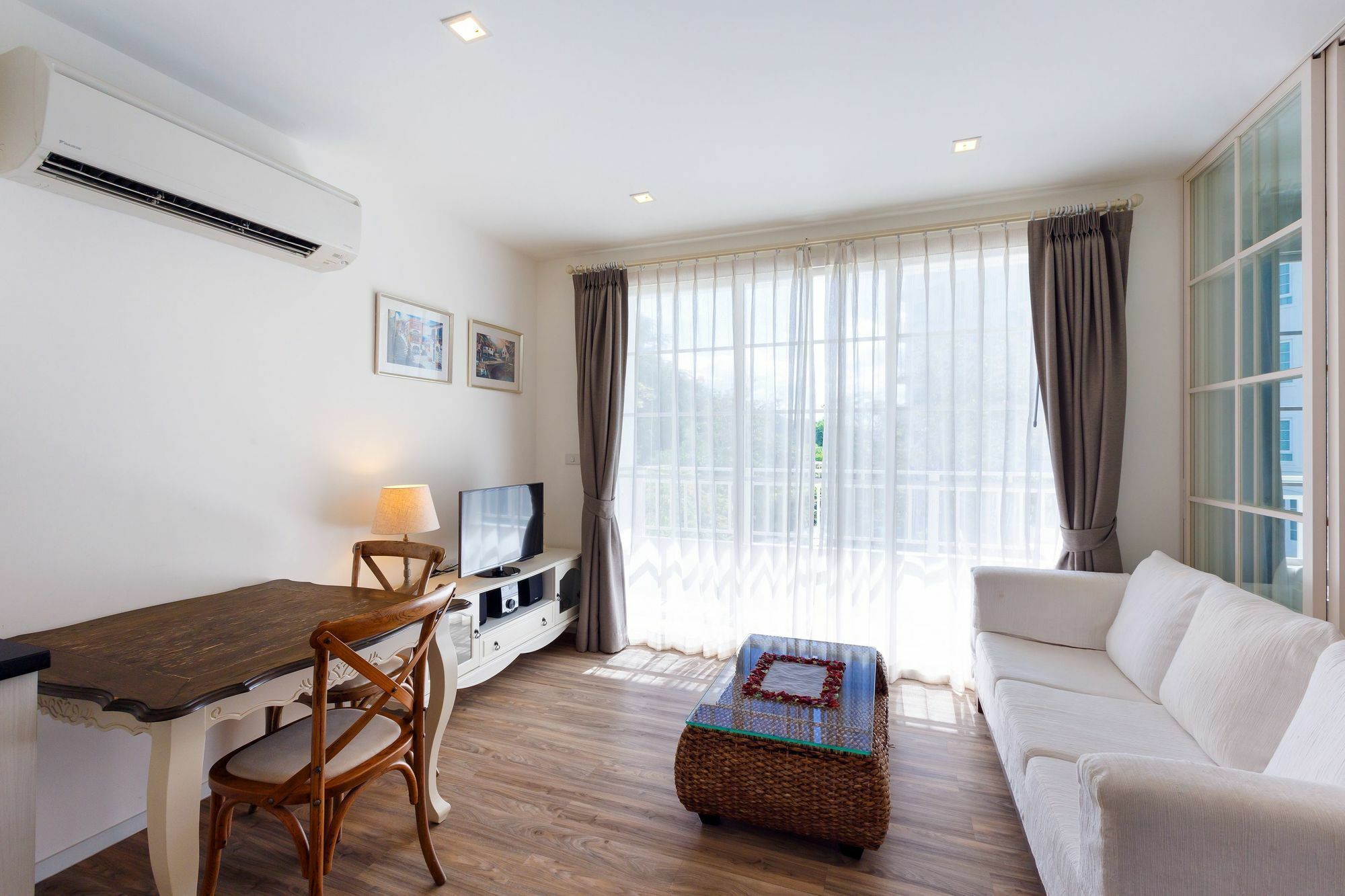 Summer Huahin Condominium Екстериор снимка